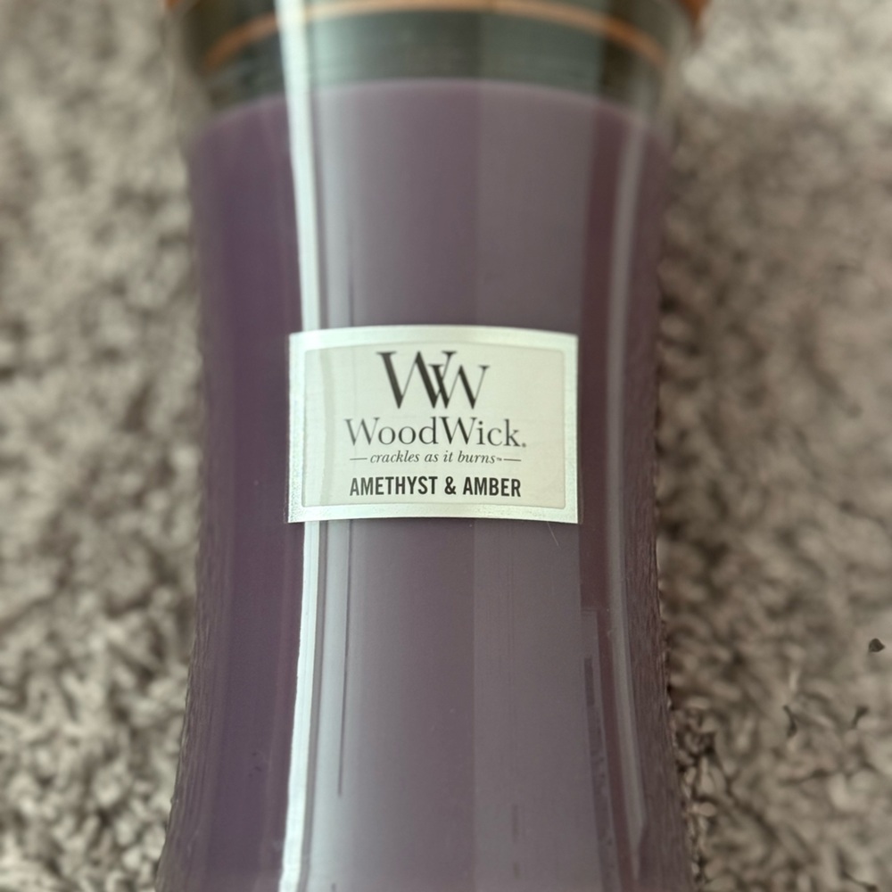 Woodwick Amethyst & Amber Candle